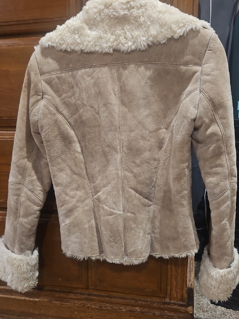 2000's XOXO Taupe Jacket with Cream Genuine Leather Feux Cream Trim - Picture 3 of 5